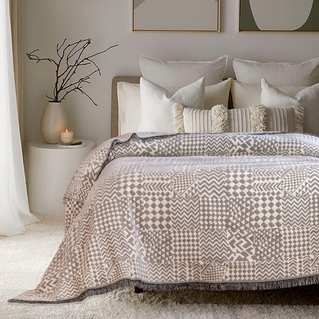 Velvet coverlet patterns