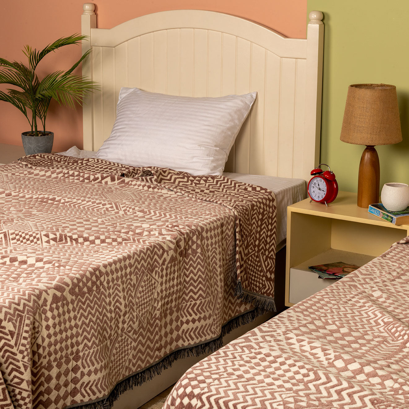 Velvet coverlet patterns