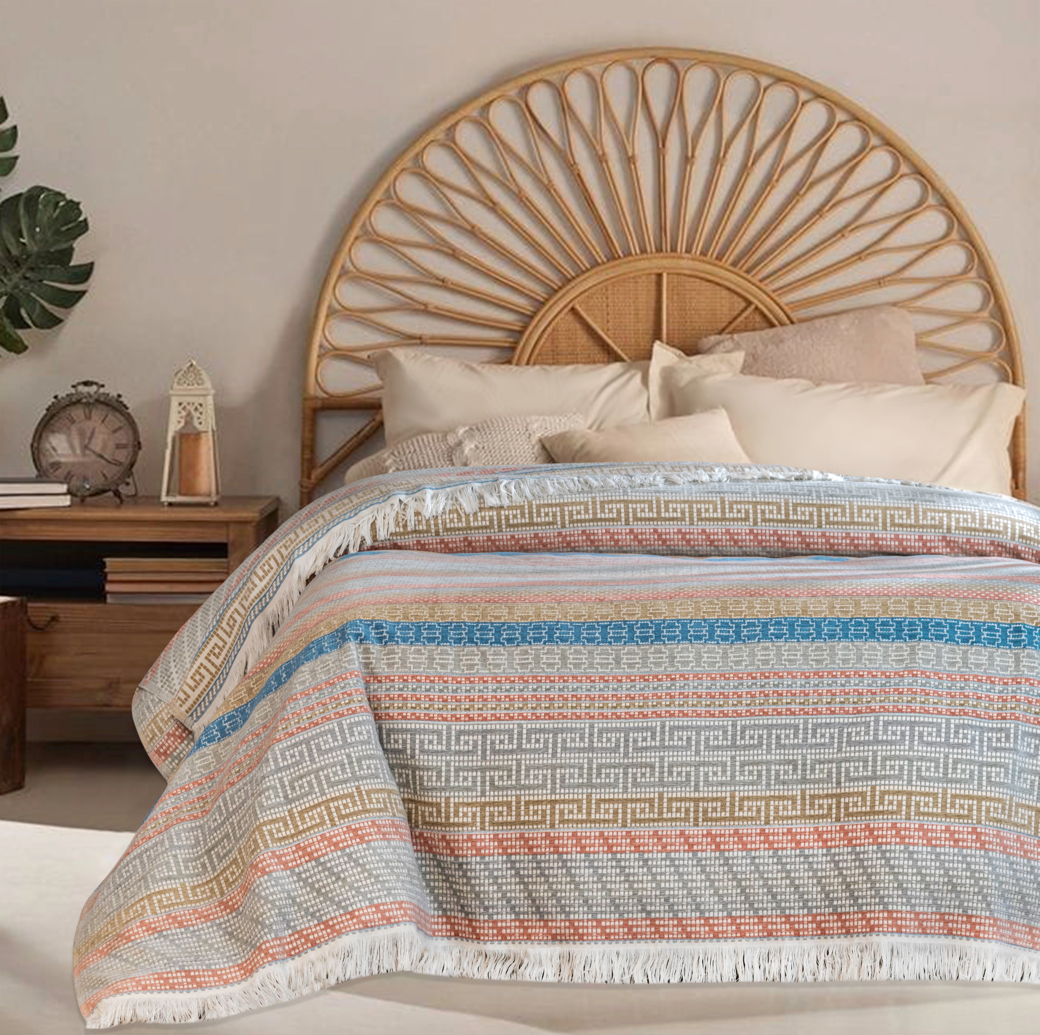 Coverlet different shapes