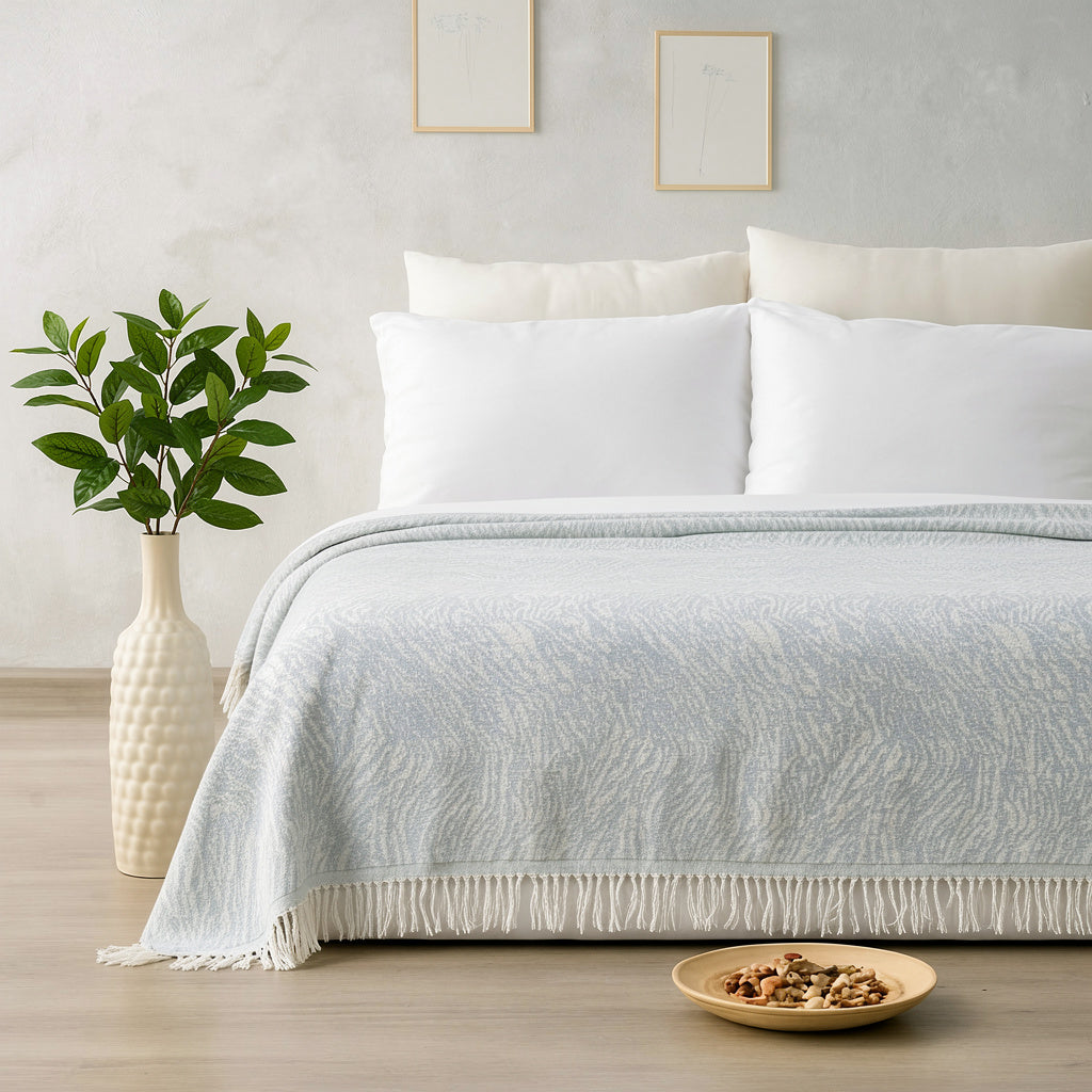 Coverlet Lush  - 1 pcs