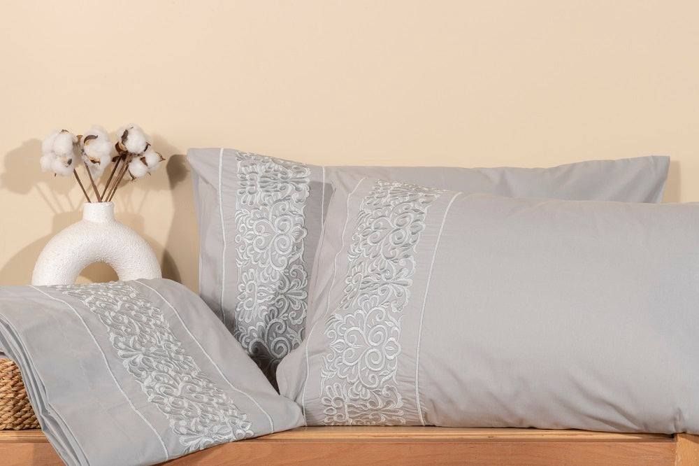 Embroidered cotton bedsheet - 4 pcs