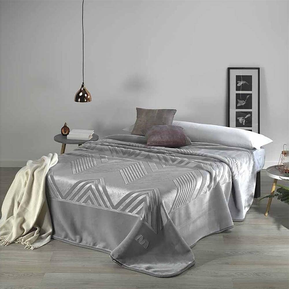 Offer MORA LUXURY ENGRAVED Blanket