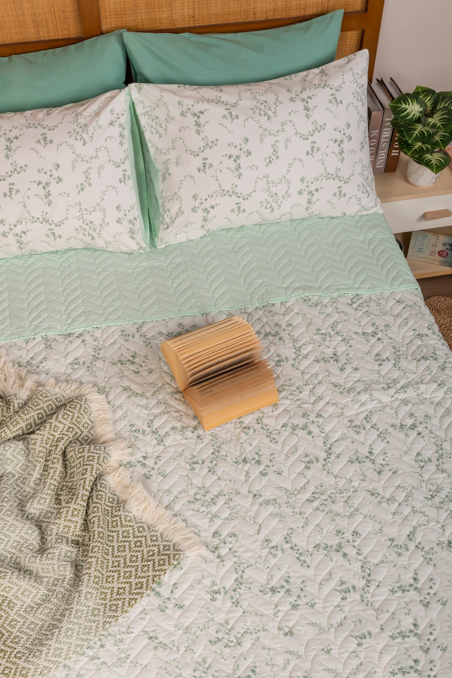 Coverlet  Capitoné 500 – 3 pcs