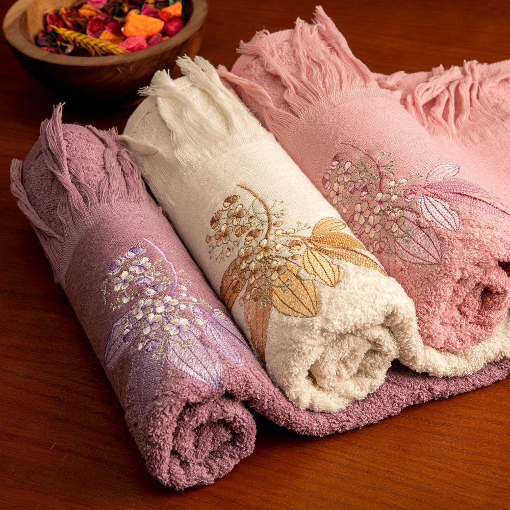 Offer Buy 5  Packages of towels (60 x 120 cm) for 999 EGP