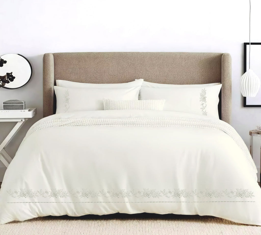 Percale Embroidered 4-Piece Bedding Set Code 1