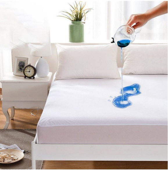 Waterproof mattress protector  160 CM
